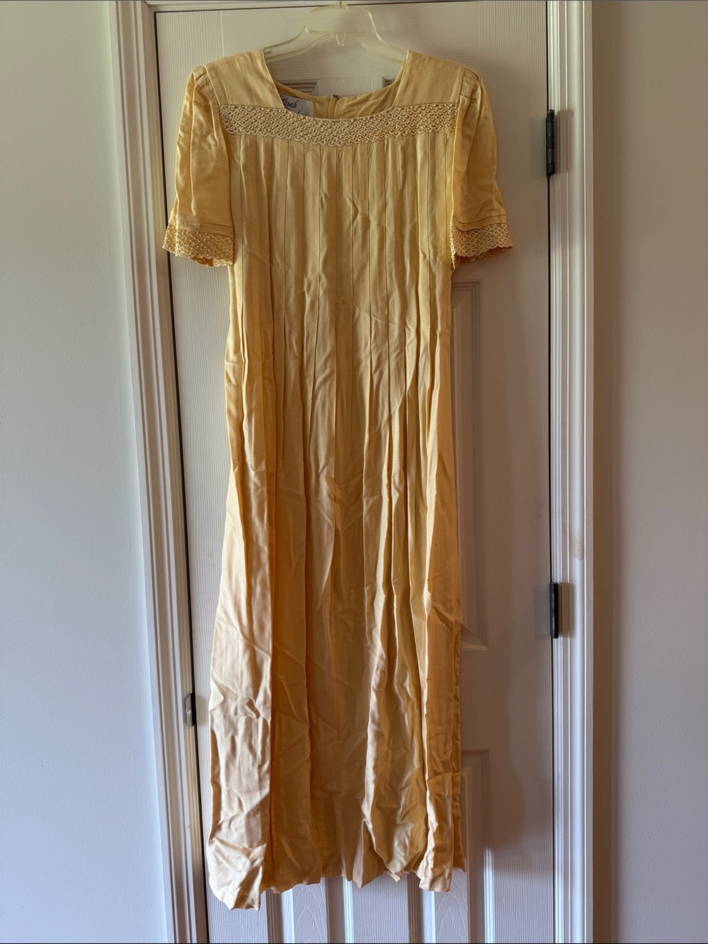 Sarah Elizabeth Yellow Maxi Dress with Lace Trim